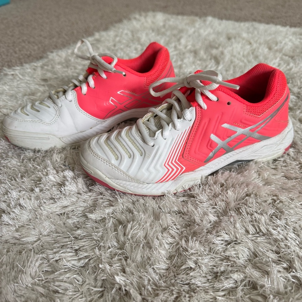 Asics Gel Game 6 Tennis Shoes Size 5 Pink/White